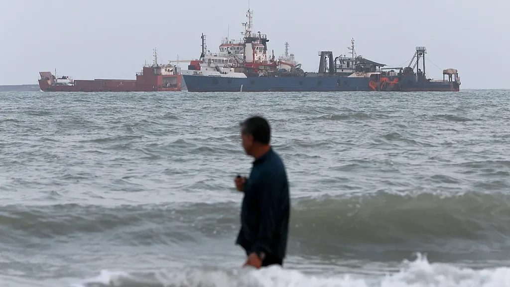CENTCOM details how US cleared Iranian mines in Strait of Hormuz