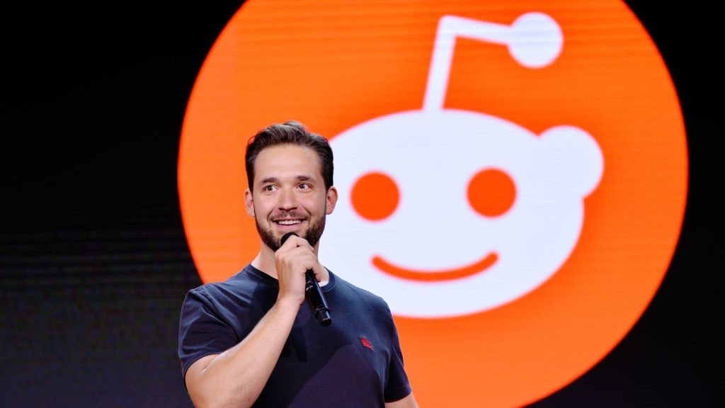 Tech industry has been ‘tone deaf’ in explaining AI risks