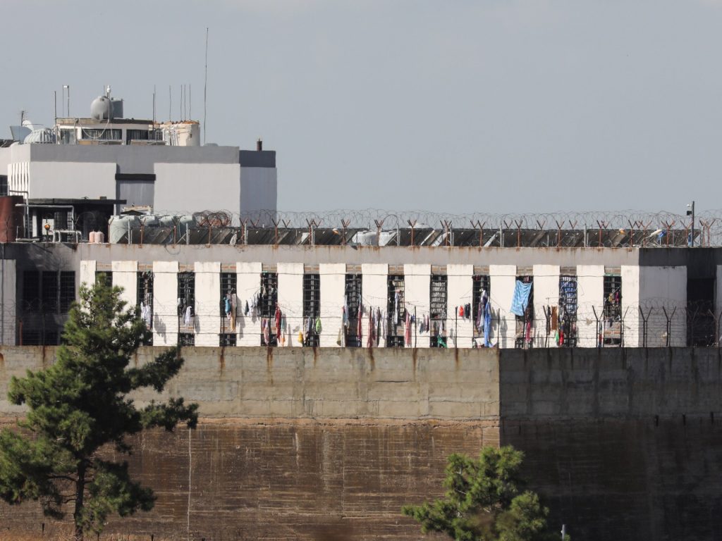 ‘Dire situation’: Lebanese prisoners on hunger strike for 18 days | News