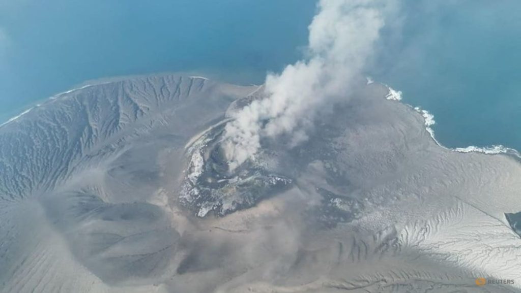 Jakarta airport and others reopen after volcanic ash crisis