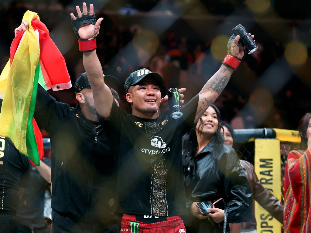 Myanmar’s Van defeats Pantoja to retain flyweight title in UFC 331 | Mixed Martial Arts
