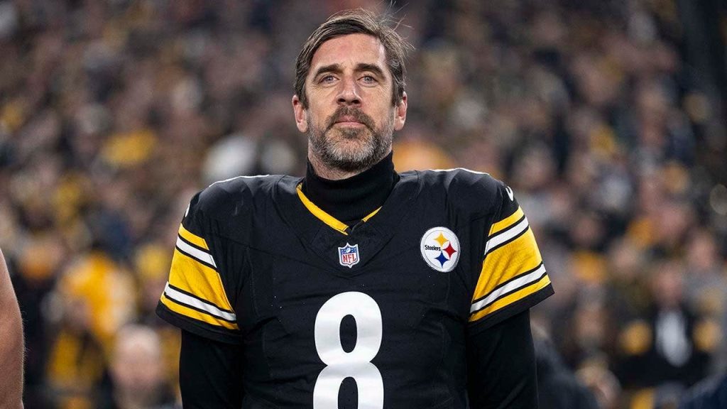 Steelers’ Aaron Rodgers hopes to be ‘supporting my pregnant wife’ by next year after final NFL season