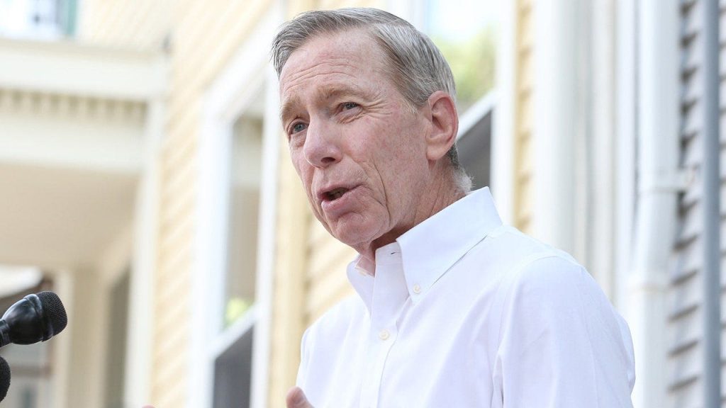 Rep. Stephen Lynch defeats progressive challenger in MA-8 primary