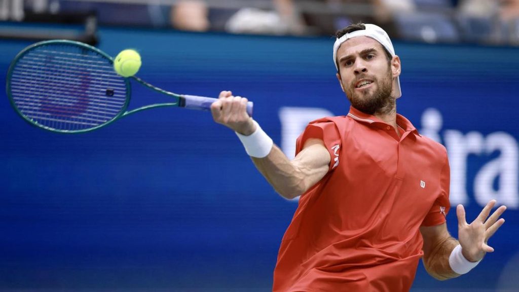 Khachanov into Open semis as opponent's body gives out