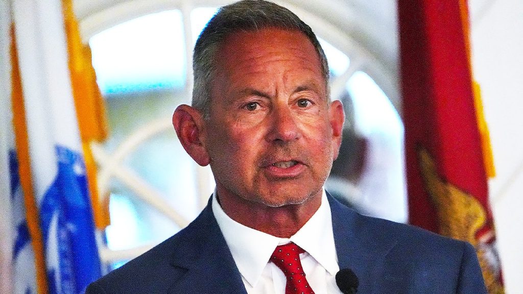 Trump-backed Anthony DiLorenzo defeats Hollie Noveletsky in New Hampshire battleground