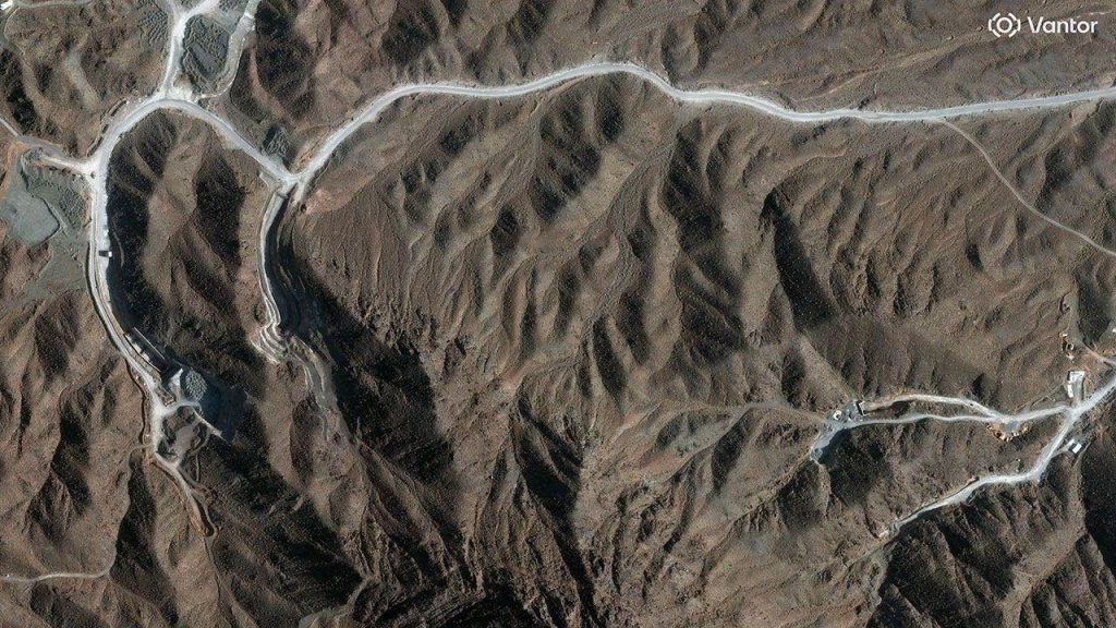 Iran adds defenses at Pickaxe Mountain as Trump threatens to strike