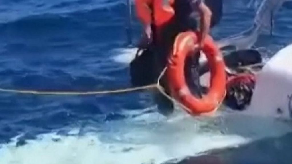 Two rescued after plane makes emergency landing in Black Sea | Aviation