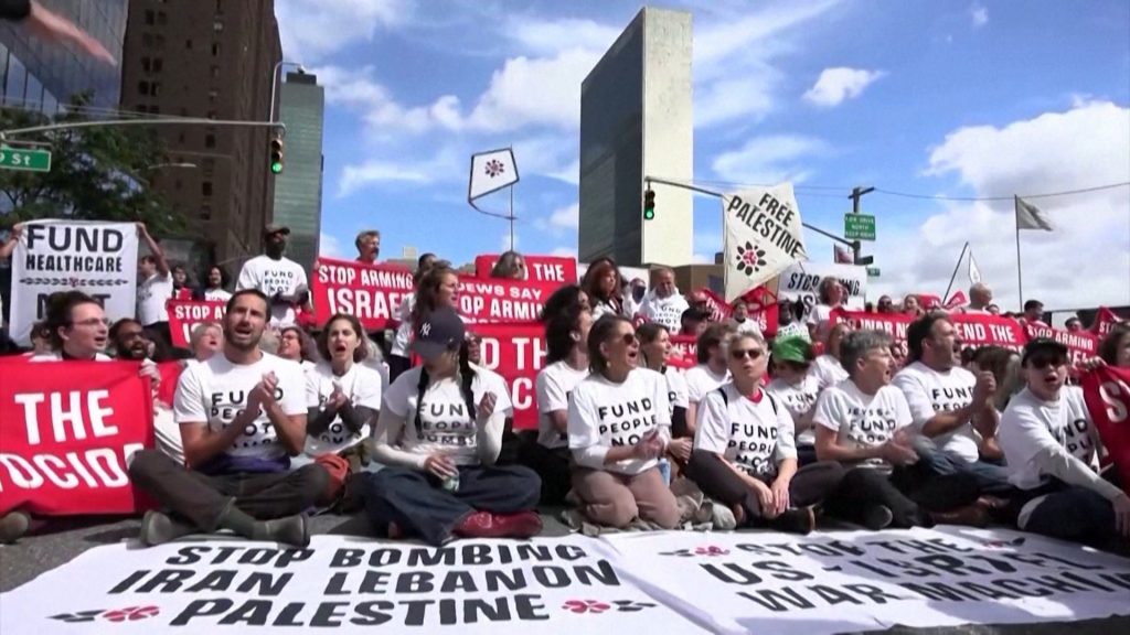 Susan Sarandon, Hannah Einbinder arrested at Netanyahu UN protest | Benjamin Netanyahu