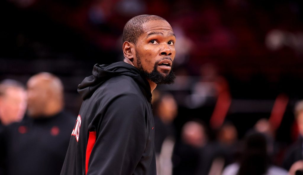 NBA’s Kevin Durant brushes off Enes Kanter Freedom’s WNBA trans debate: ‘I don’t give a f—‘