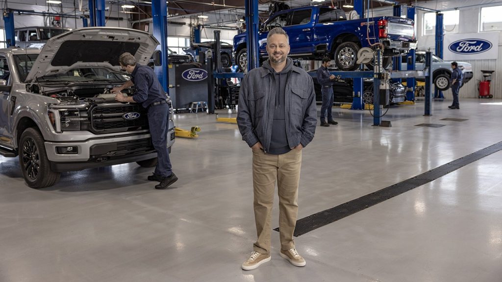 Comedian Nate Bargatze teams up with Ford on a new customer service campaign