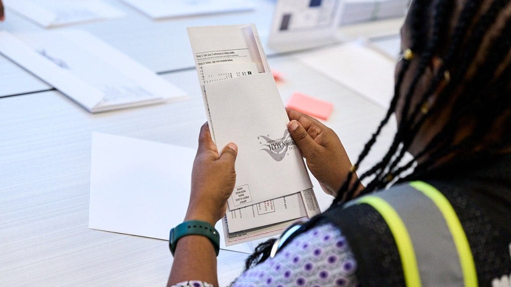 Trump administration asks Supreme Court to enforce mail ballot rules