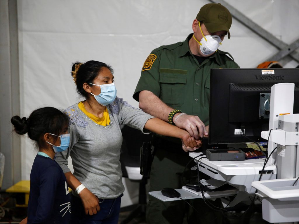 On the US border in Texas, Trump deportation drive galvanises midterm vote | US Midterm Elections 2026 News