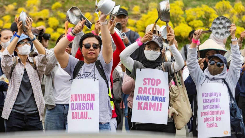 Indonesian president’s allies distance themselves from flagship free meals programme