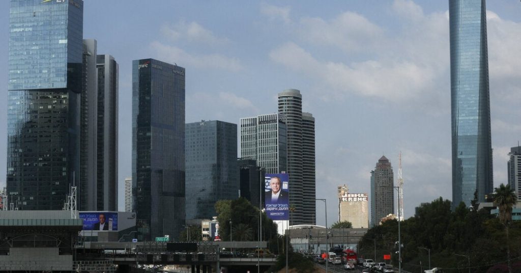 Live Updates: Opposition Holds Slim Lead Over Netanyahu’s Coalition in Israeli Elections