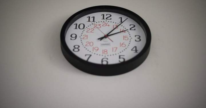 Quebec government says it plans to end the time change – Montreal