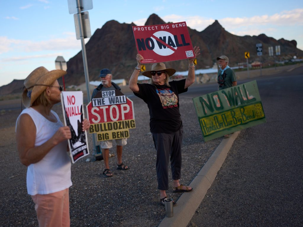 Trump administration seeks Supreme Court approval to build Big Bend wall | Courts News