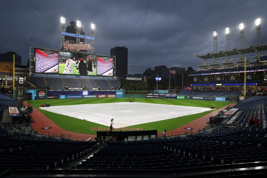 Rain forces MLB to postpone Guardians-Rays ALCS Game 4 in Cleveland