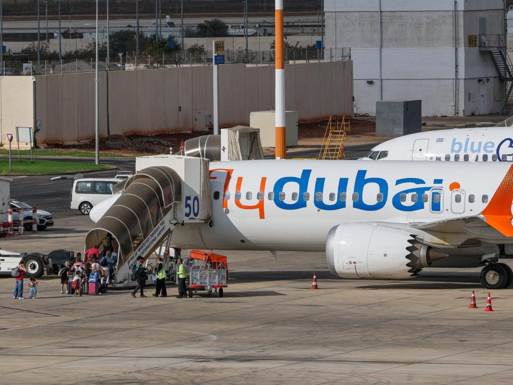 How was Flydubai co-pilot cleared despite being deemed a security risk? | Explainer News
