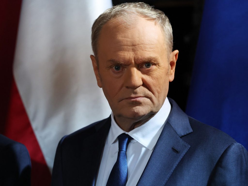 Polish police probe alleged plot to assassinate PM Tusk, defence minister | Politics News