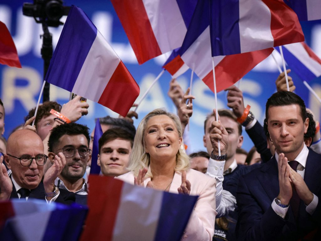 Marine Le Pen vows a French ‘renaissance’ as far right eyes seat of power | Elections News