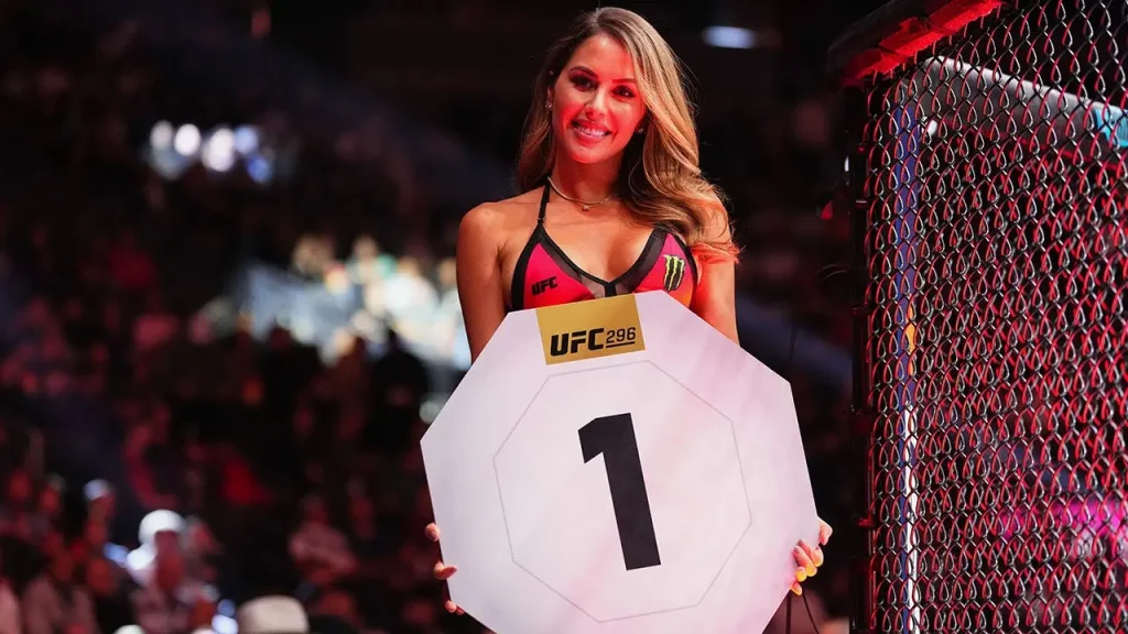 UFC ring girl goes from octagons to painting Tom Brady artwork for Fanatics, woke concerts & college football