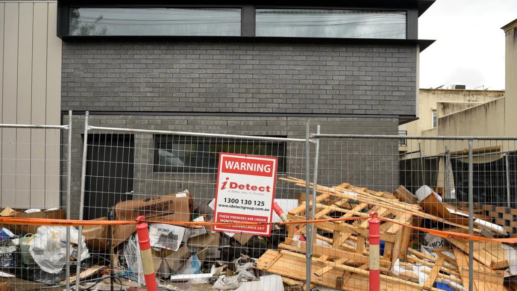 ‘Warning signs’: Master Builders slams government policy as apartment approvals plunge 21 per cent