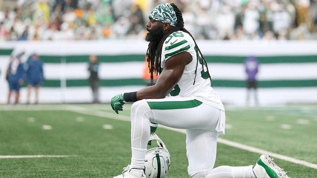 NFL linebacker and amateur preacher Demario Davis delivers amazing sermon on winning and life