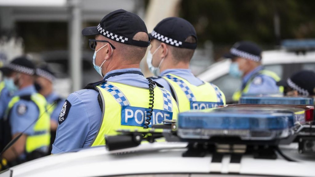 Wanneroo crash: Ford Everest 4wd reportedly flashing emergency lights and blaring siren before serious crash