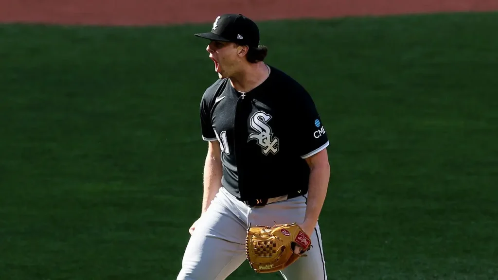 White Sox closer Grant Taylor records rare four-inning save as Chicago steals Game 1 of ALDS over Guardians