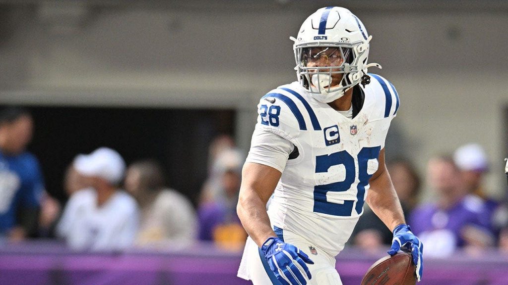 Jonathan Taylor’s wife knows things so dire family is on ‘Colts transaction watch’ expecting trades or firing