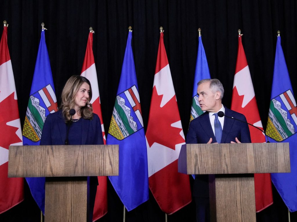 Deaths, injuries after fire at Alberta military base: Canada minister | Military News
