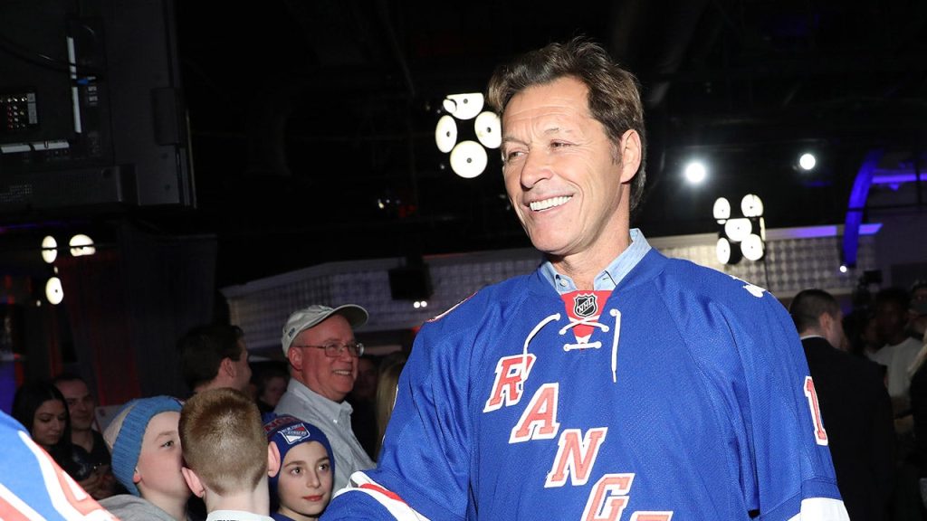 Former Rangers star Ron Duguay dead at 69 after cancer battle, girlfriend Sarah Palin announces