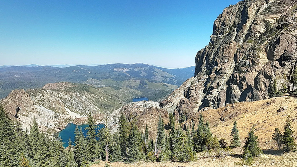 Sierra Buttes helicopter rescue saves 3 after Garmin inReach SOS call